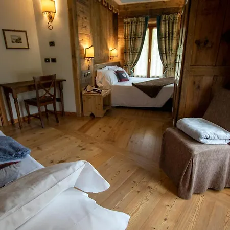 מלון Laghetto Alpine & Restaurant 3*