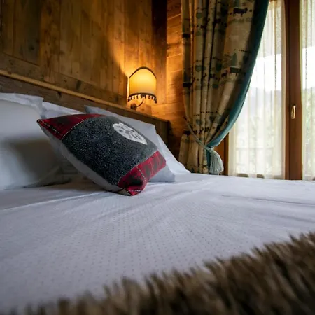 Hotel Laghetto Alpine & Restaurant