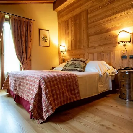 Laghetto Alpine & Restaurant