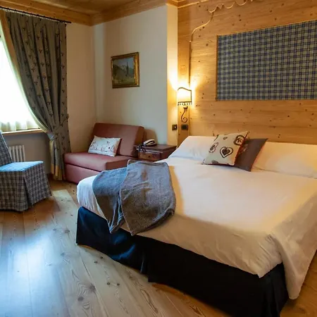 Laghetto Alpine & Restaurant 3* Brusson