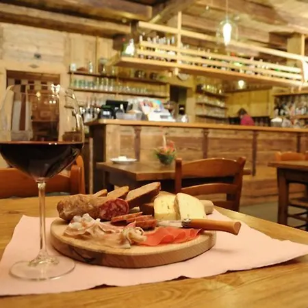 Laghetto Alpine & Restaurant 3*