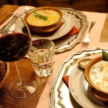 Laghetto Alpine & Restaurant Hotell Brusson