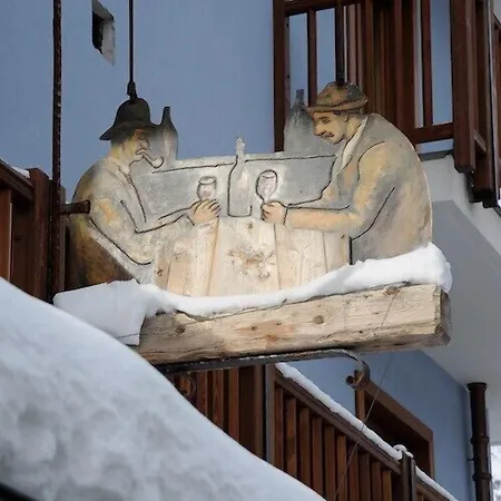 Hotell Laghetto Alpine & Restaurant 3*