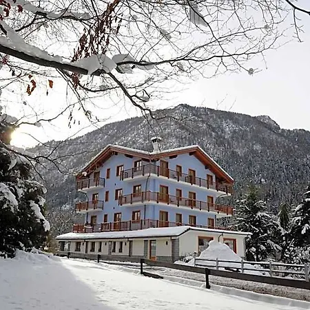 Hotel Laghetto Alpine & Restaurant