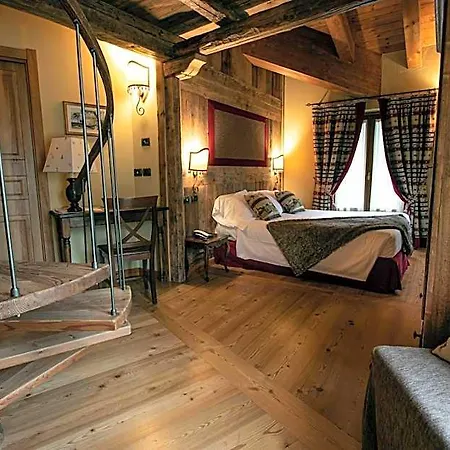 Hotel Laghetto Alpine & Restaurant Brusson