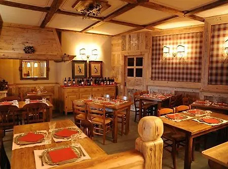 מלון Laghetto Alpine & Restaurant 3*