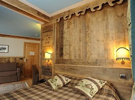 Hotel Laghetto Alpine & Restaurant