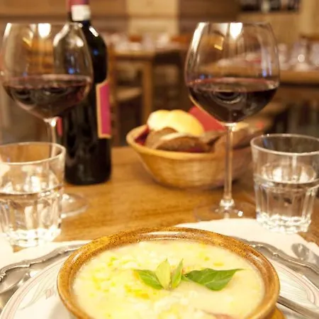 Laghetto Alpine & Restaurant 3*