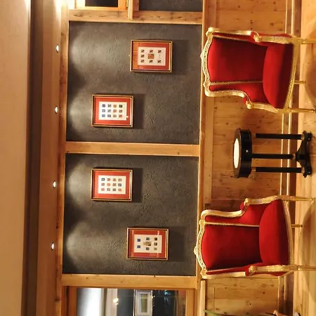 Hotel Laghetto Alpine & Restaurant Brusson