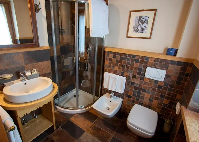 Laghetto Alpine & Restaurant 3*