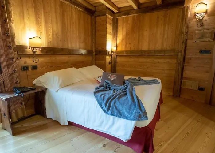 Hotel Laghetto Alpine & Restaurant