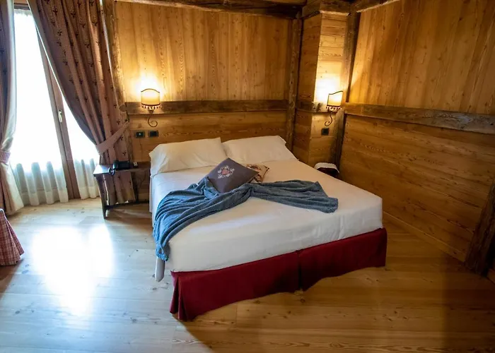 Hotel Laghetto Alpine & Restaurant 3*