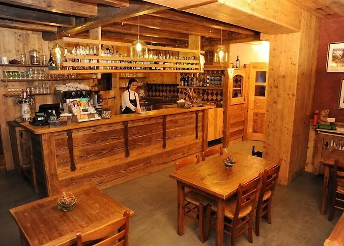 Hotel Laghetto Alpine & Restaurant