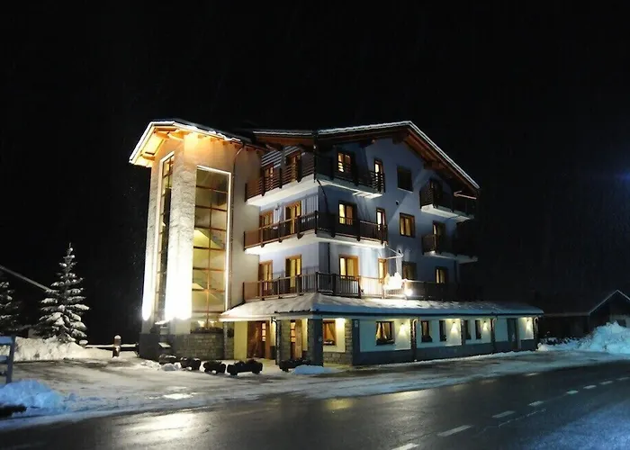 Hotel Laghetto Alpine & Restaurant