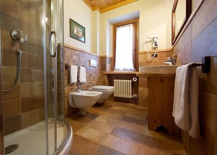 Hotel Laghetto Alpine & Restaurant Brusson